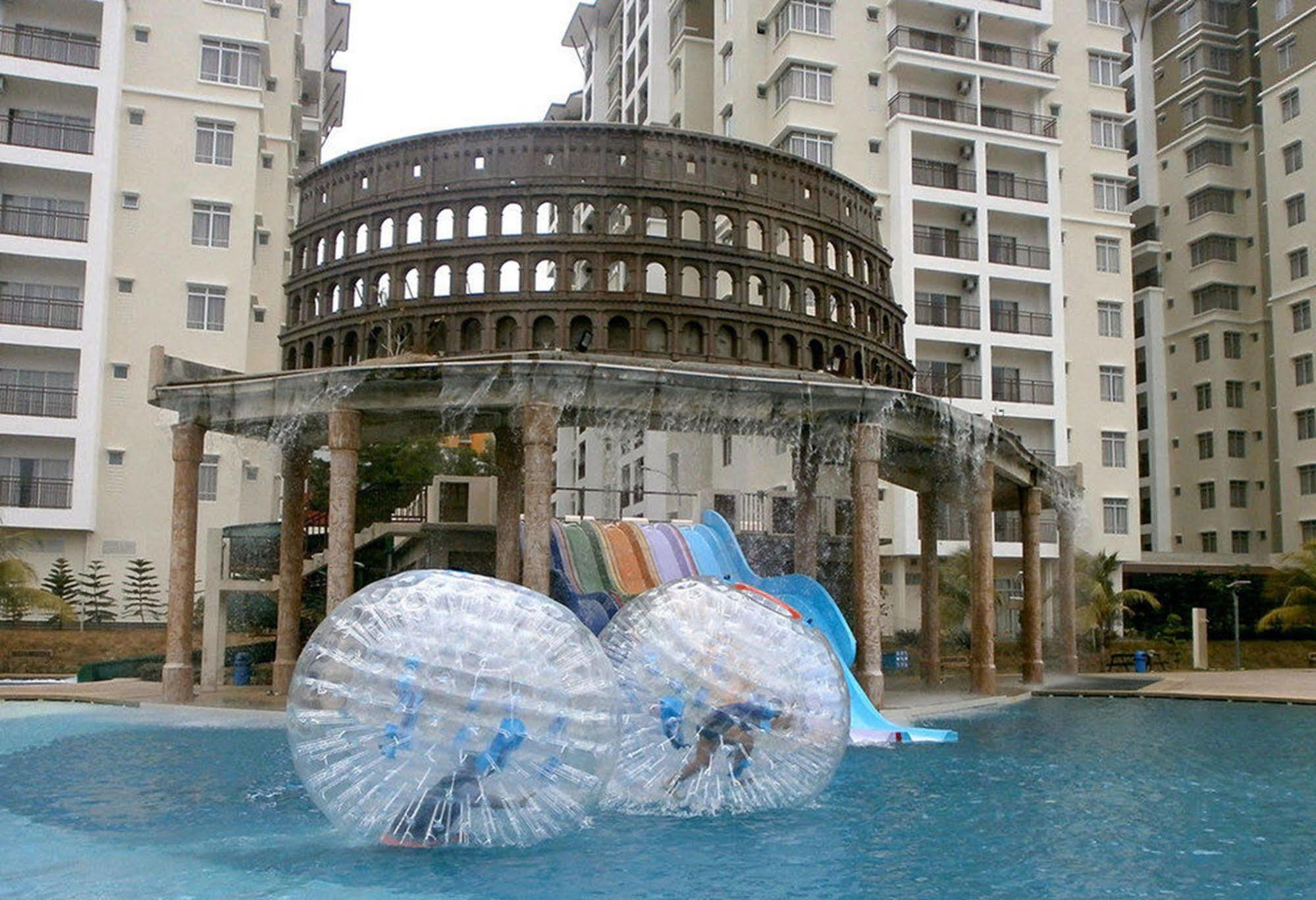 Bayou Lagoon Park Resort Malacca Exterior photo